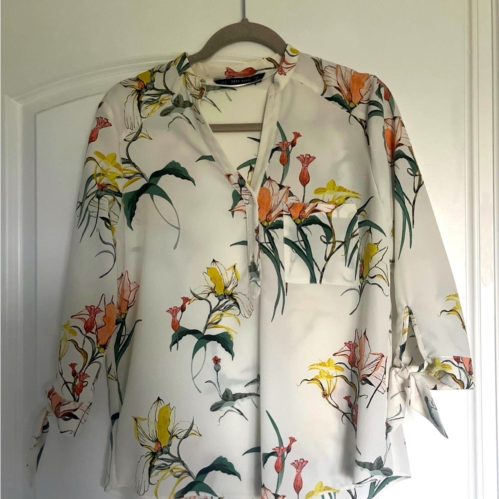 Zara floral blouse
